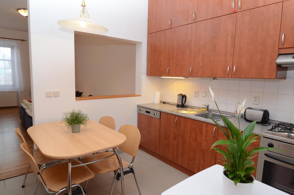 Apartments Karlin Praha Rom bilde